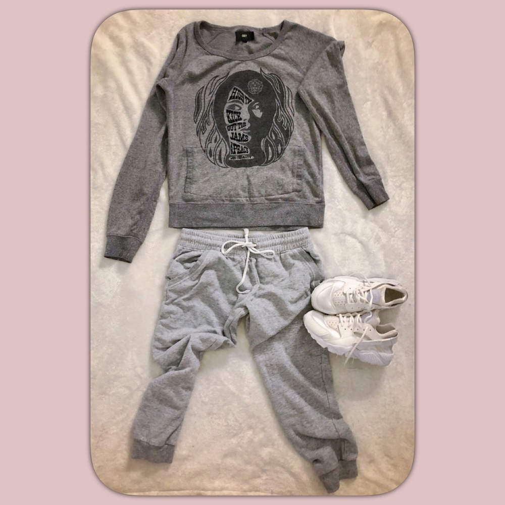 Obey Crew Neck Sweater